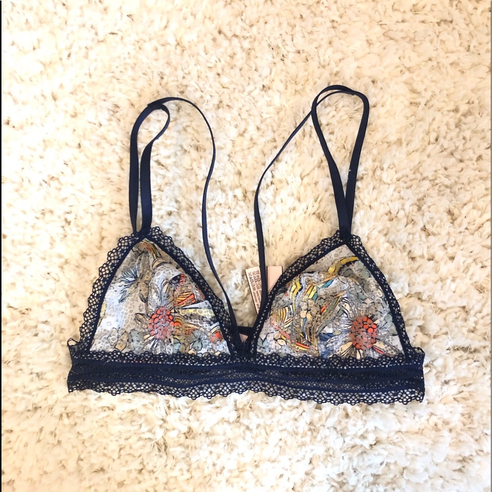 VS Bralette